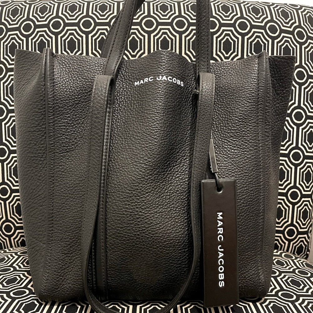 Marc Jacobs The Tag Tote Bag